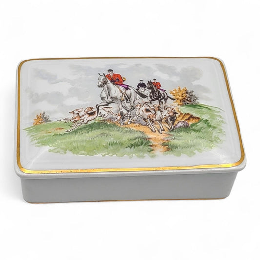 Antique Heinrich “Parforce” Porcelain Trinket Box — German Equestrian Hunt Scene