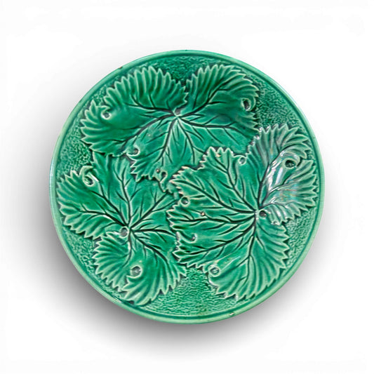 c.1870 Victorian Glazed Majolica Cabbage Leaf Plate