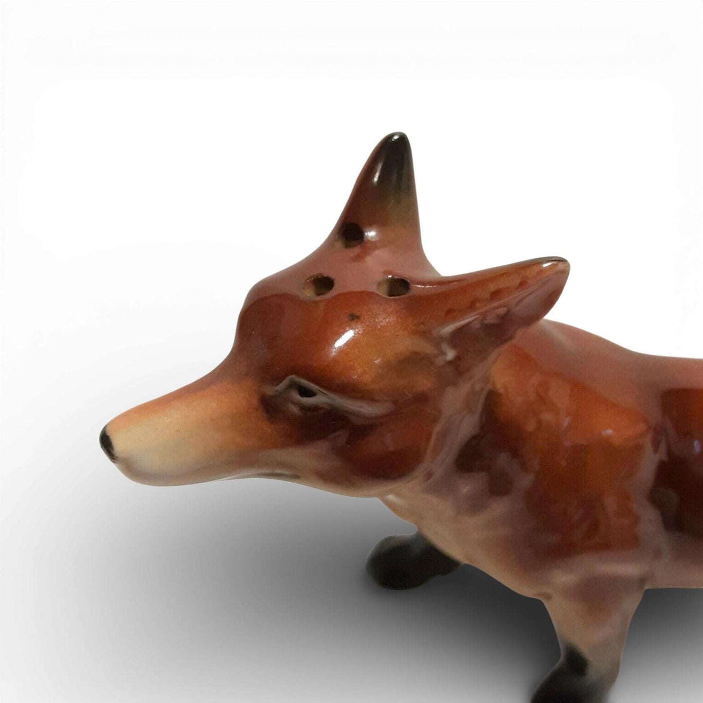 Pair of Vintage Porcelain Fox Salt & Pepper Shakers