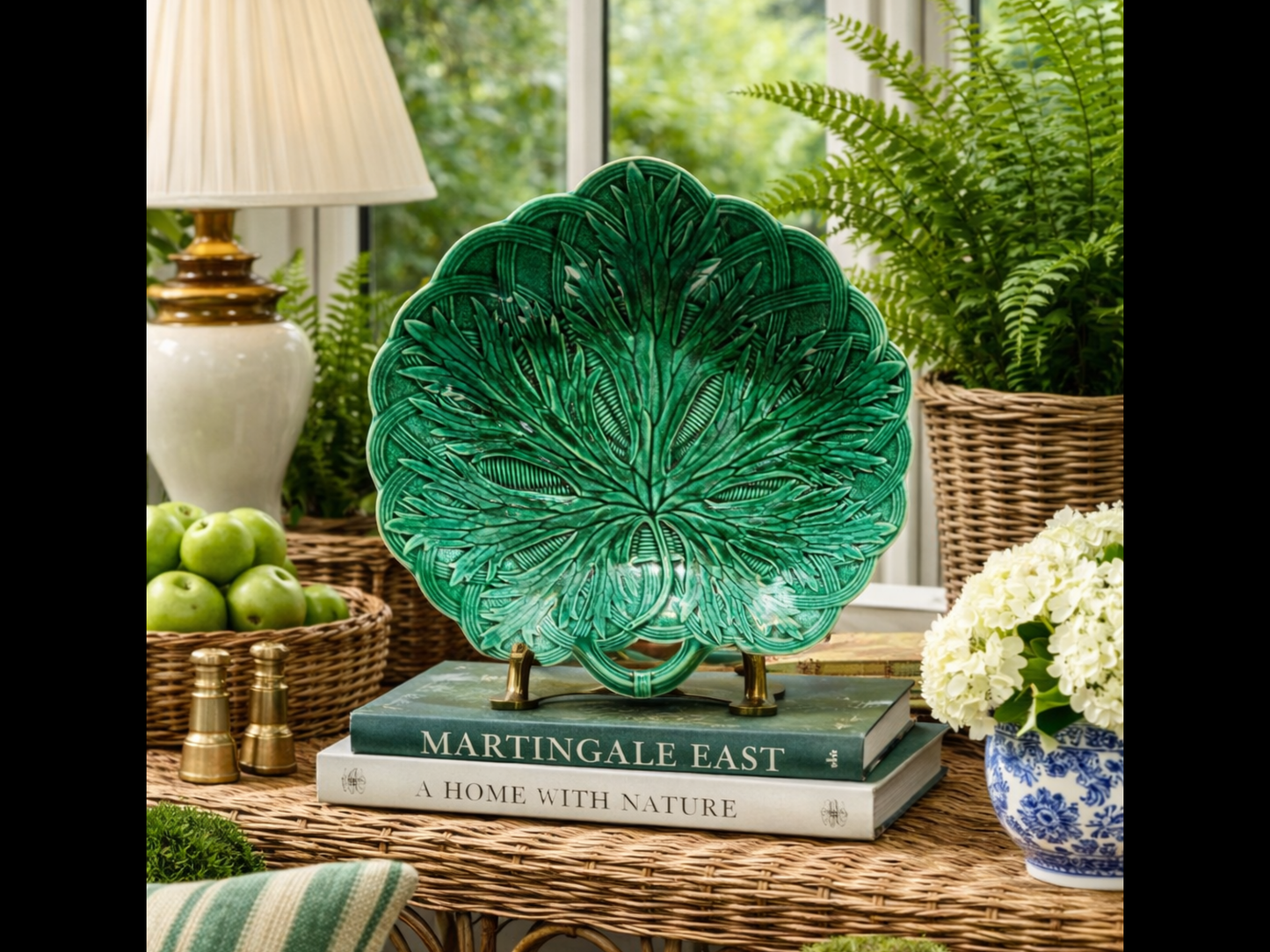 Antique English Majolica Leaf Plate in Emerald Glaze