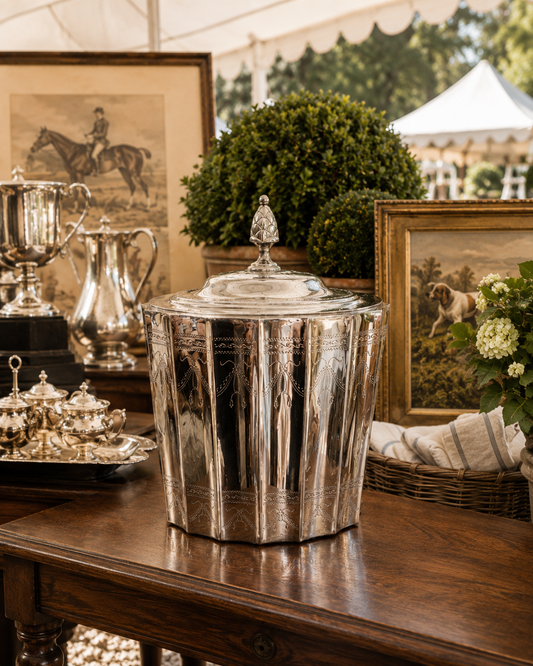 Vintage Lunt Silversmiths Paul Revere Silverplate Biscuit Box | Tea Caddy