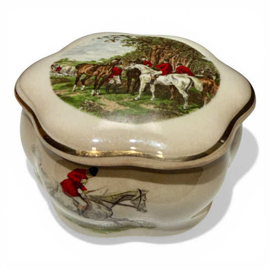 Vintage Palissy Royal Worcester English Porcelain Fox Hunting Trinket Box