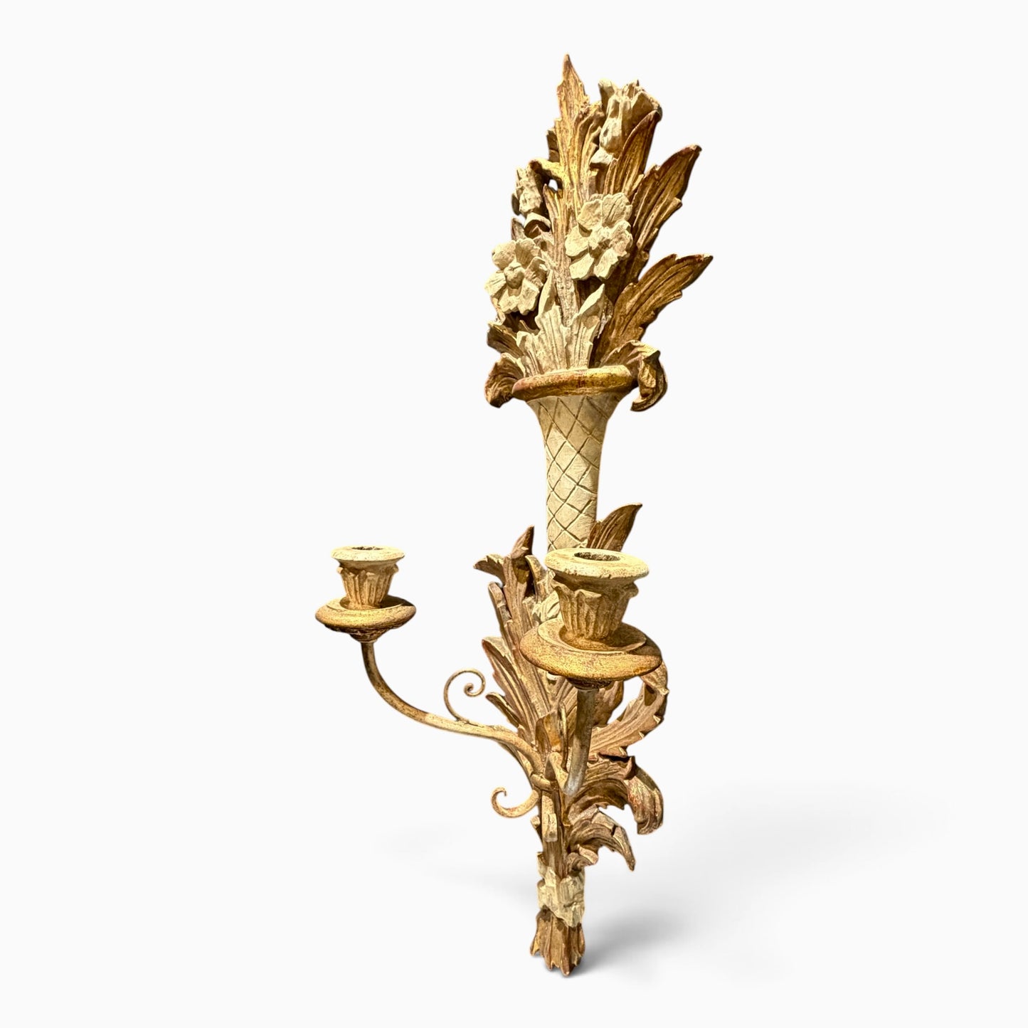 Vintage Italian Palladio-Attributed Hand-Carved Polychrome Giltwood Floral Wall Sconce, c. 1950s–60s