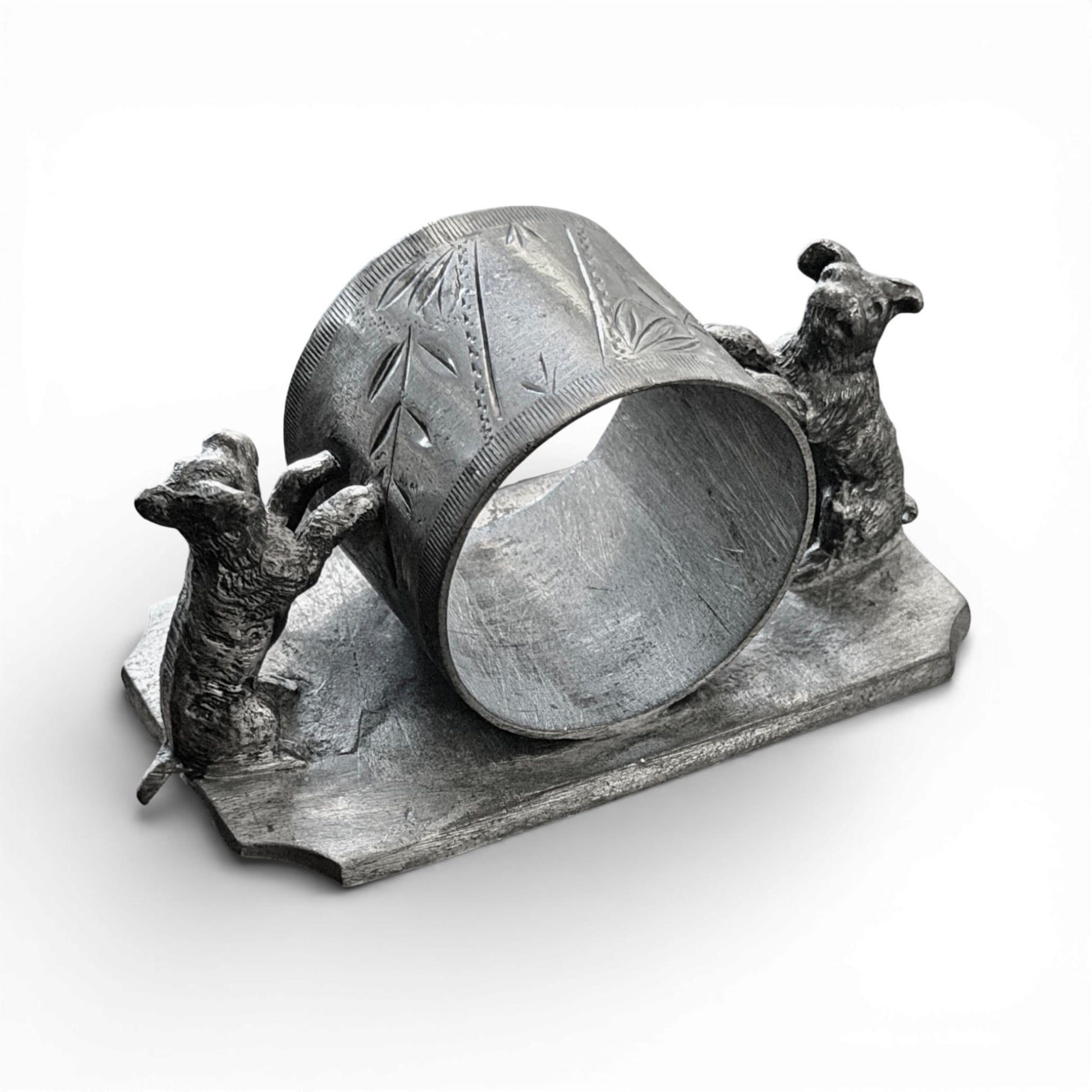 Antique Victorian Figural Dog Napkin Ring | Babcock Quadruple Silverplate